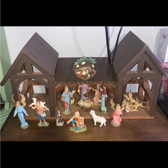Vintage Fontanini Nativity Set Depose Italy - HUGE Stable - Picture 1 of 13